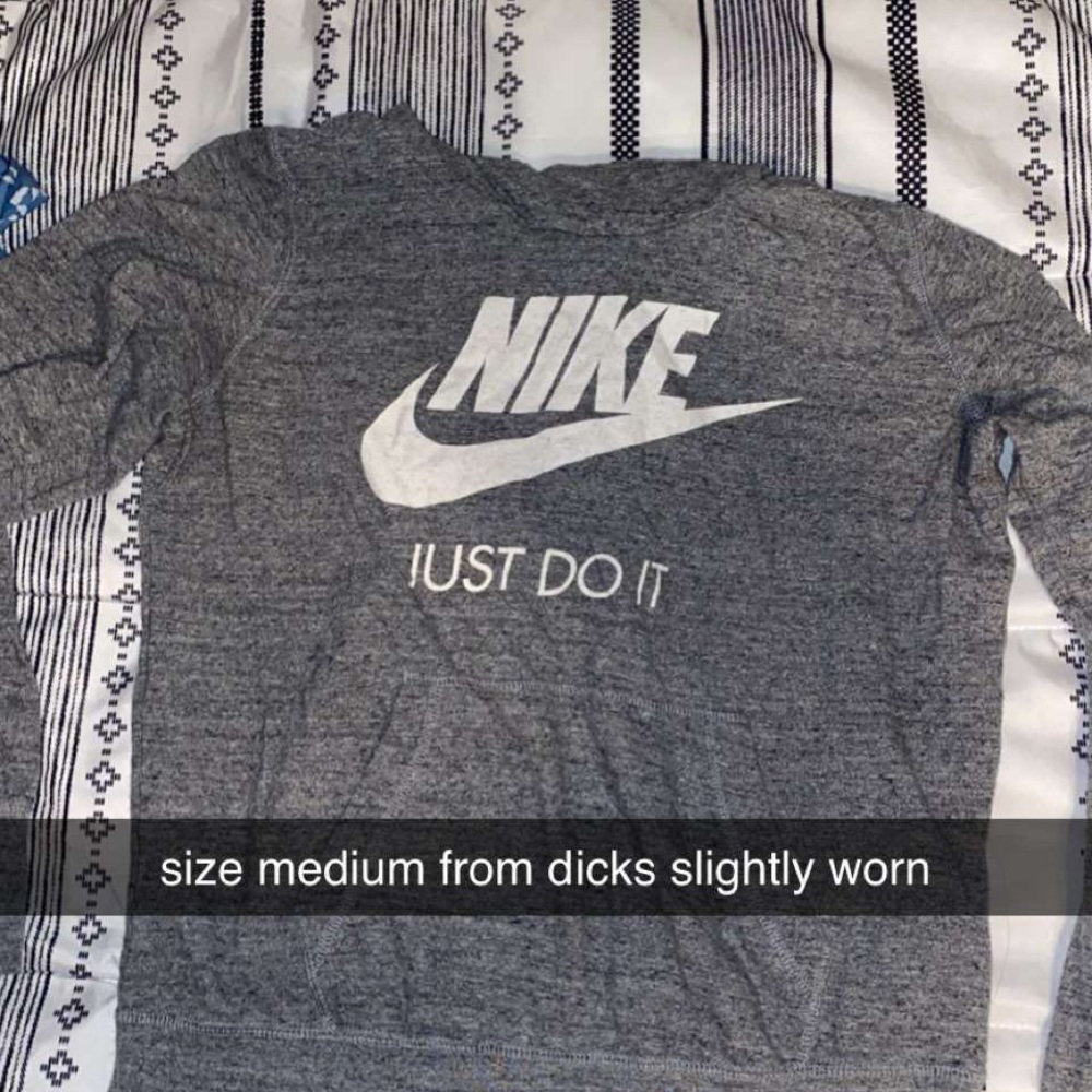 Grey nike hoodie size medium - Picture 1 of 1